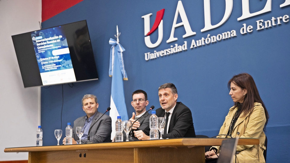 Se presentó en Rectorado de UADER un espacio para potenciar la economía del conocimiento