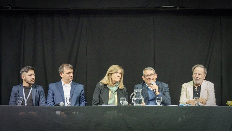 Se desarrolló en Paraná el III Congreso Internacional de Análisis Institucional